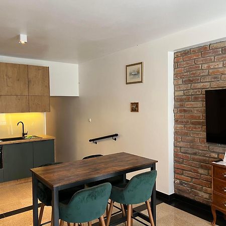 Apartamenty Pod Katedra Bielsko-Biała Buitenkant foto