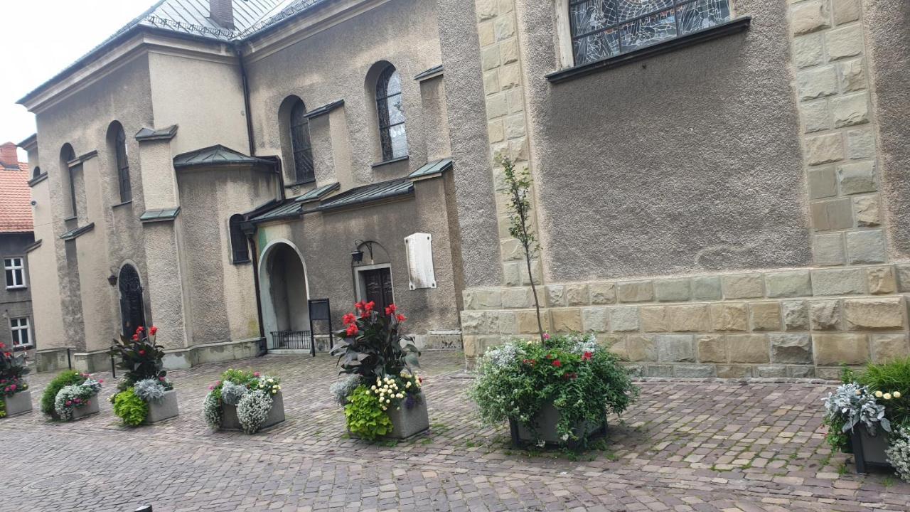 Apartamenty Pod Katedra Bielsko-Biała Buitenkant foto