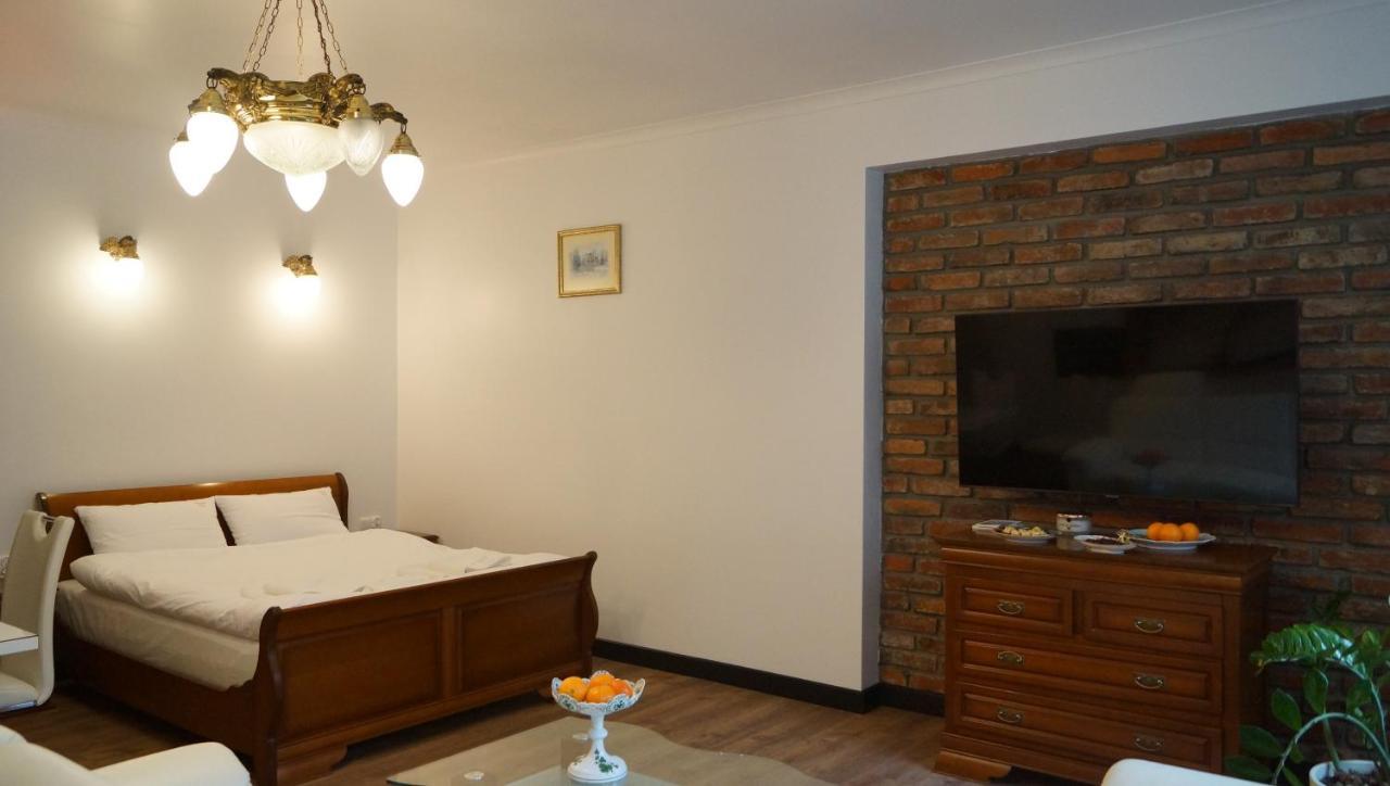 Apartamenty Pod Katedra Bielsko-Biała Buitenkant foto
